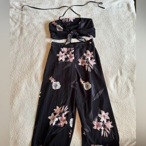 Fashion Nova Floral Set